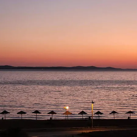 Apartments With Parking Space Zadar - Diklo, Zadar - 6453 * Diklo